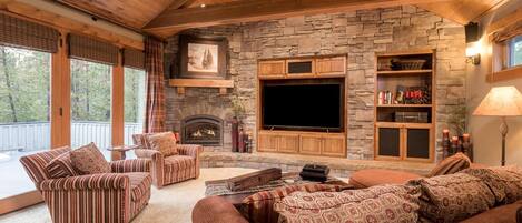 Flat-screen TV, fireplace