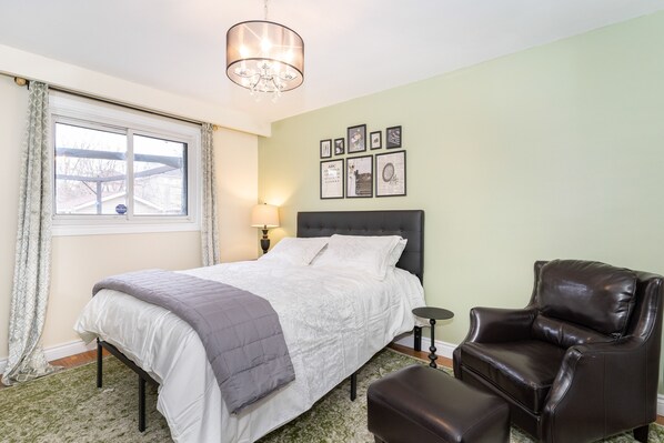 3 Schlafzimmer, Bügeleisen/Bügelbrett, WLAN, Bettwäsche