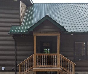 Exterior - Escape to The Adirondack Retreat ~ Gore Skiing & Lake George! (Athol)