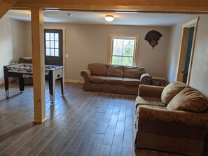 TV connectée, Hulu, lecteur de DVD, livres