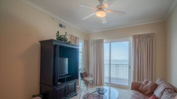 Condo, Berbilang Katil, Private Pool, Beach View | 2 bilik tidur, Wi-fi percuma