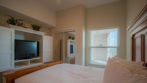 Room - Legacy II 1408 Penthouse (Gulfport)