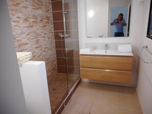 Towels - Magnificent apartment at the Le Flamboyant residence  (saint martin)