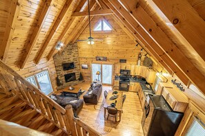 Smart TV, fireplace, DVD player