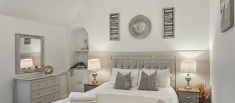 5 bedroom accommodation in Scaniport, near Inverness