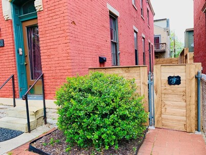 The Slanted House … retro vibes + cozy comforts!