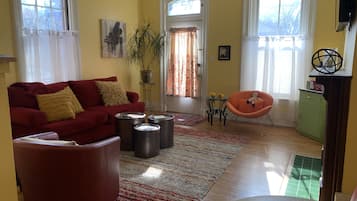 Smart TV, Netflix, libri, altoparlanti intelligenti