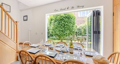 4 bedroom accommodation in Hogsthorpe, near Skegness