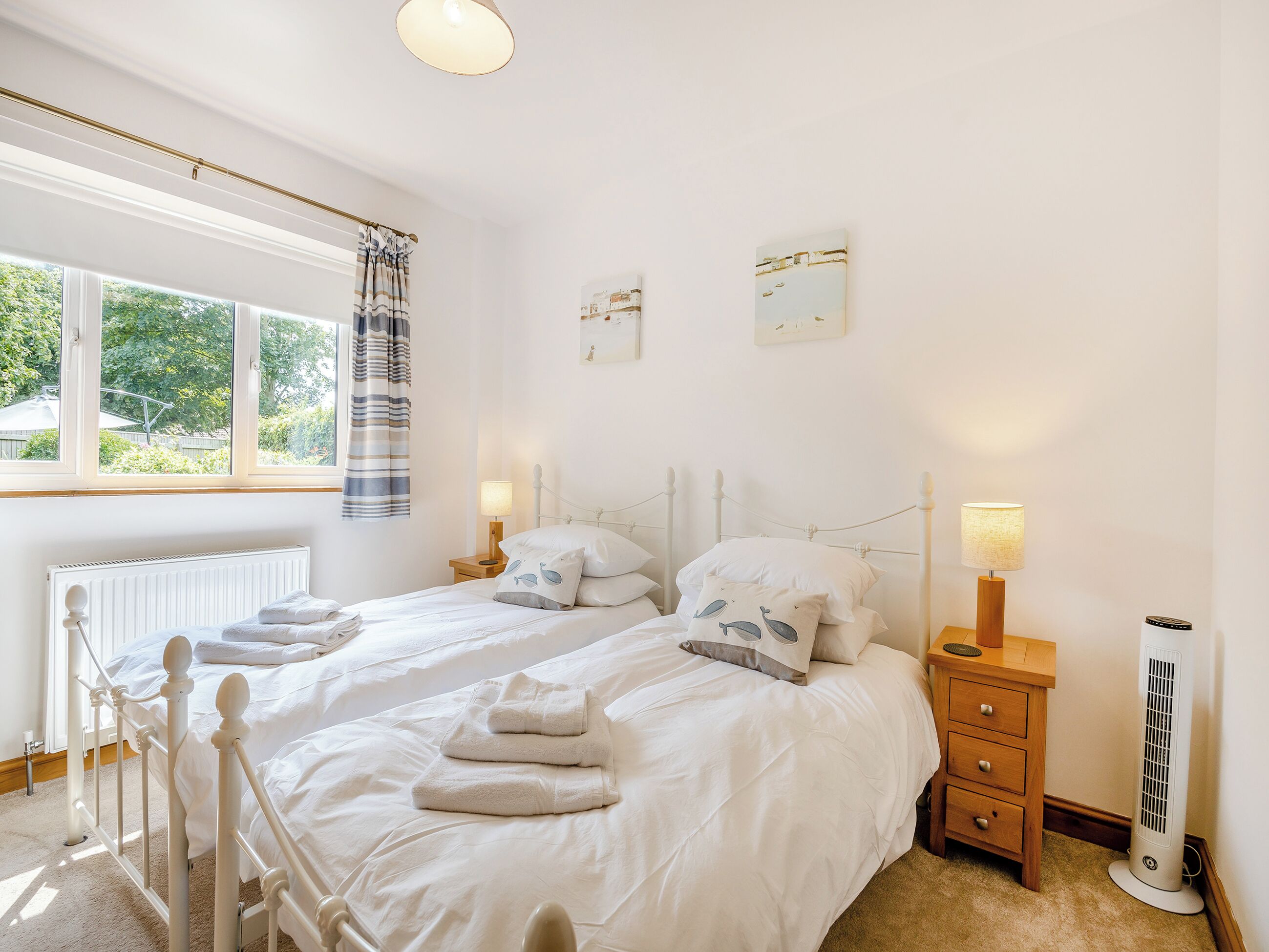 4 bedrooms, free WiFi, bed sheets