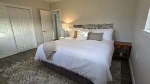 3 chambres, fer et planche à repasser, Wi-Fi gratuit, draps fournis