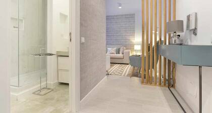 Tropical View Cascais - CheckinHome