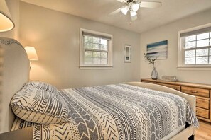 3 bedrooms, free WiFi, bed sheets