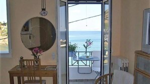 Unclassified image, 2 of 61, button - Alkistis Cozy by The Beach Apartment in Ikaria Island Intherma Bay - 2nd Floor (Ikaria)