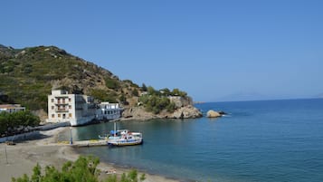 Apartment, 1 Bedroom, Smoking, Balcony | Beach