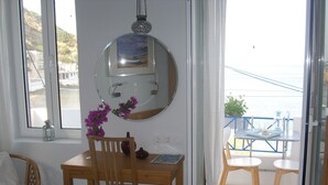 Apartment, 1 Bedroom, Smoking, Balcony - Alkistis Cozy By The Beach Apt In Ikaria Island, Therma 1st Floor (Ikaria)