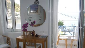 Apartment, 1 Bedroom, Smoking, Balcony | 2 bedrooms, travel cot