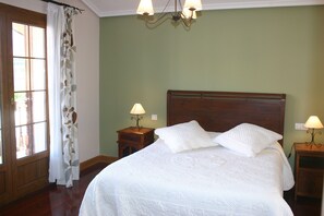 Chalet, 4 chambres, accessible aux personnes à mobilit�é réduite, balcon