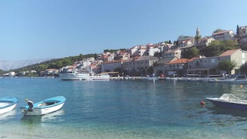 Apartment, 2 Bedrooms, Accessible, Smoking | Exterior