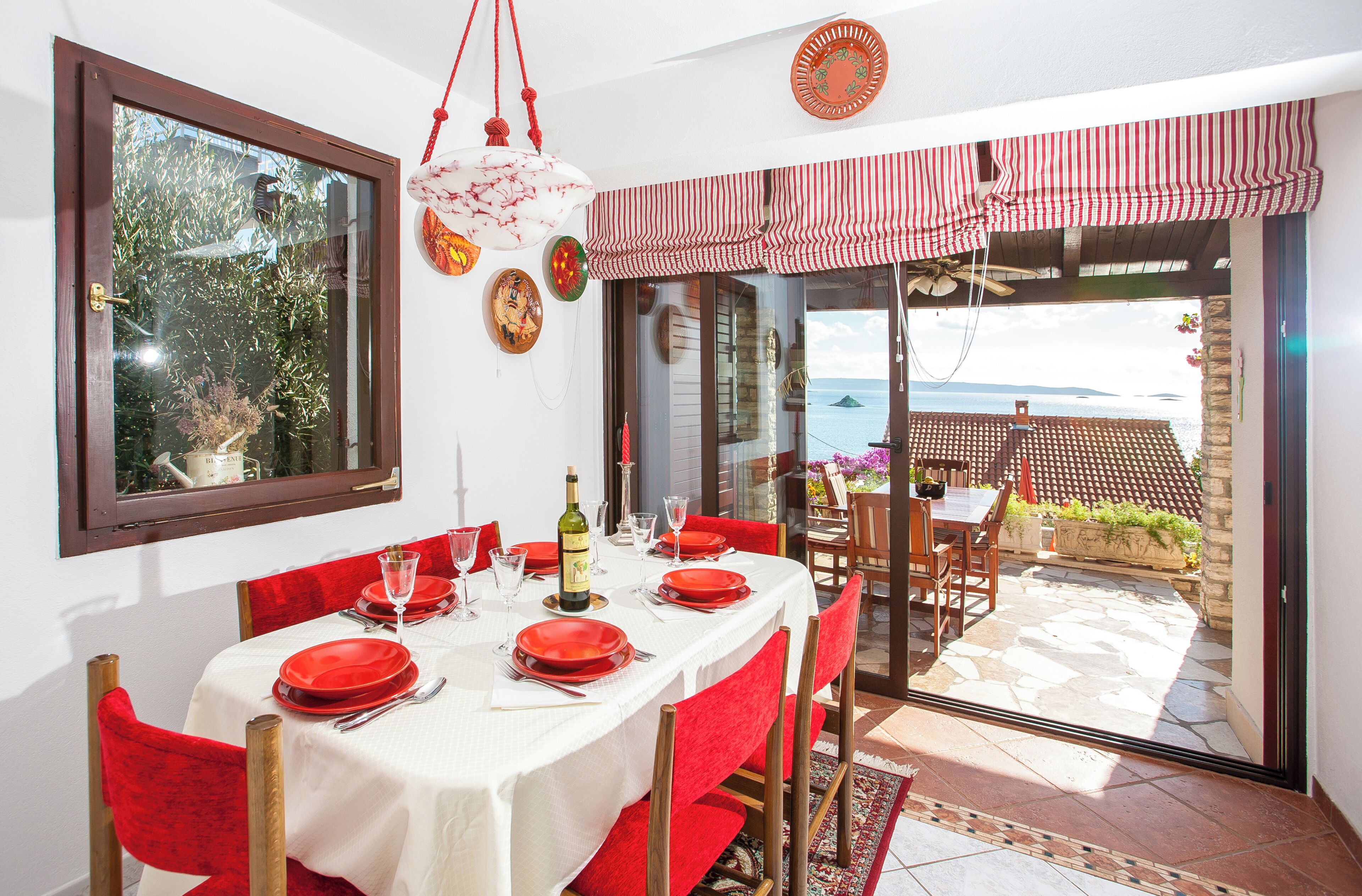 Villa, 4 Schlafzimmer, Raucher, eigener Pool | Speisen