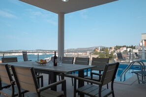 Outdoor dining - Exclusive Villa Natali (Rogoznica)