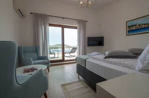 5 bedrooms - Exclusive Villa Natali (Rogoznica)