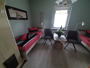 Imagen sin descripción, 5 de 49, botón