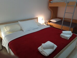 Zimmer, 3 Schlafzimmer, Whirlpool