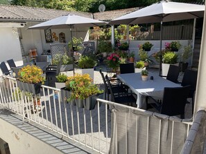 Lägenhet - 2 sovrum - terrass | Trädgård
