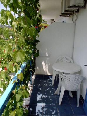 Studio, Smoking, Balcony | Balcony - Pansion Ivan, Sućuraj (Sucuraj)