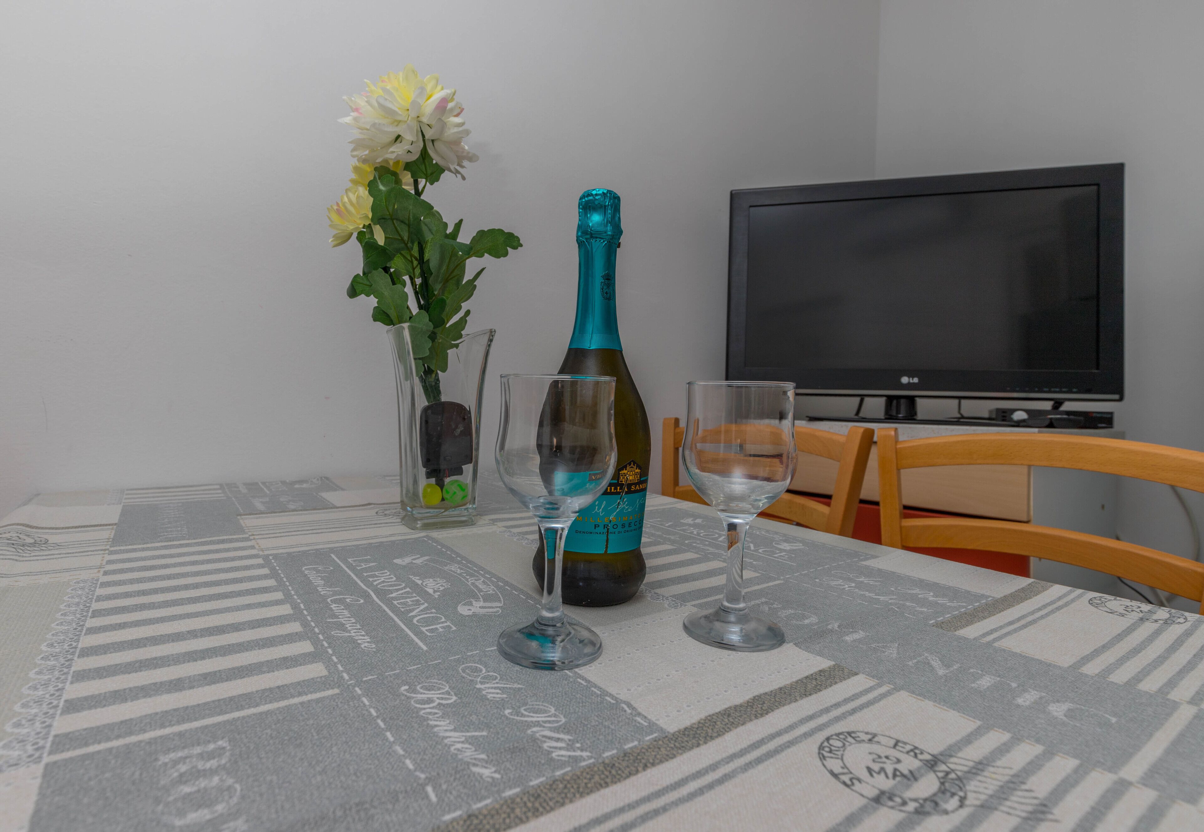 Apartment, 2 Schlafzimmer, Balkon | Tagungsbereich