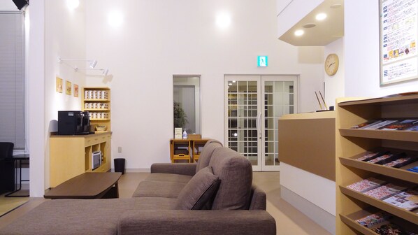 ロビー応接スペース