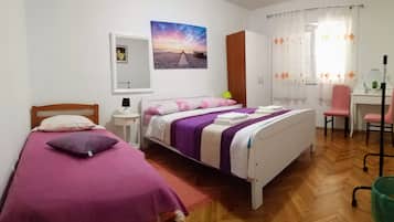 Asrama Umum, 1 kamar tidur, Boleh Merokok | 1 kamar tidur