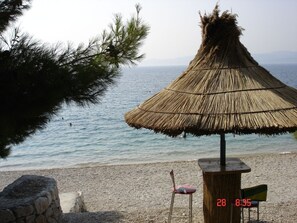 Room, 1 Bedroom, Smoking, Balcony | Beach