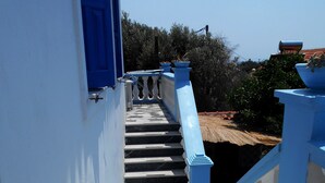 Balcony - Meltemia Studio Samos No6 Pefkos (Samos)