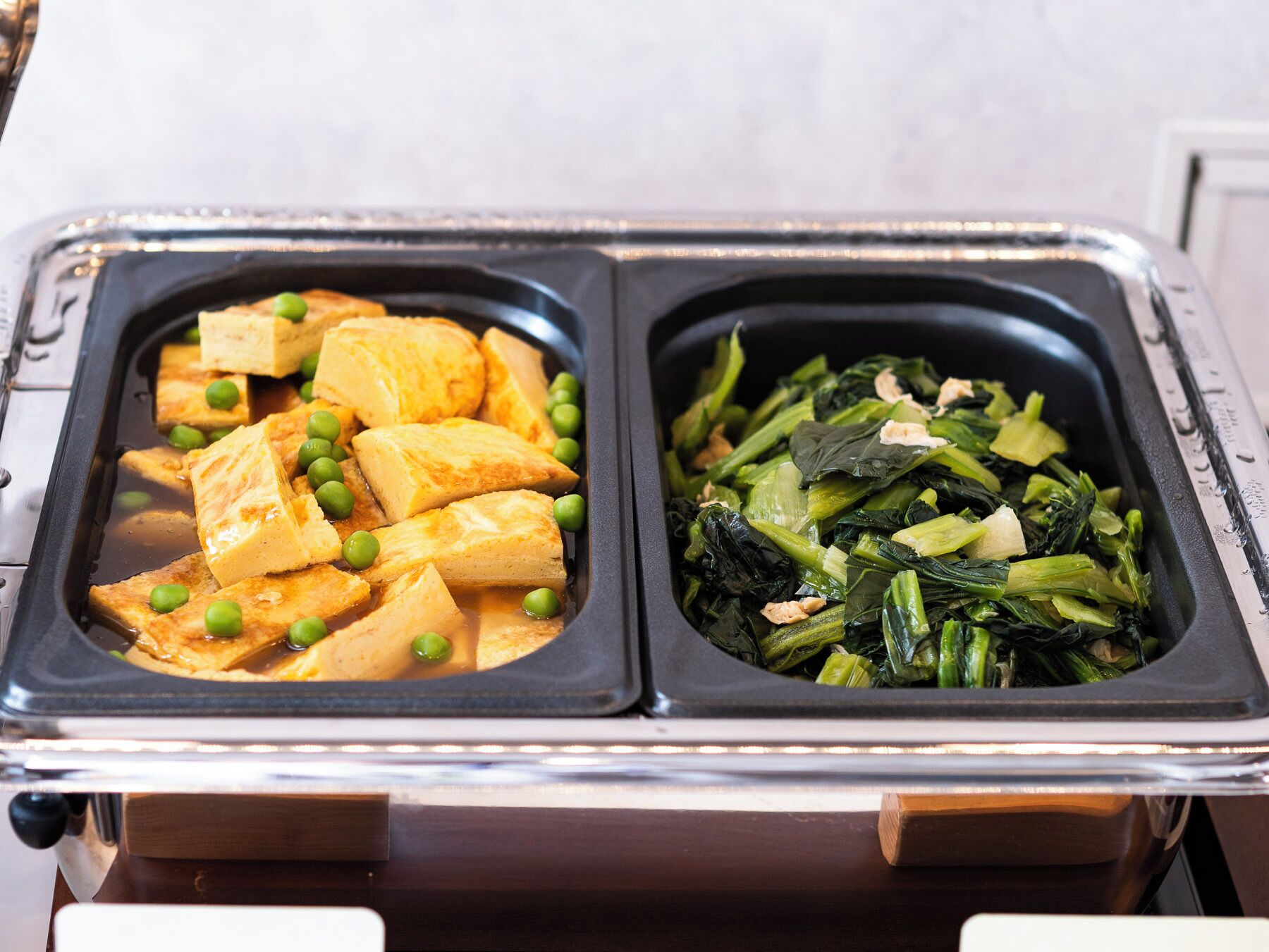 뷔페 아침 식사