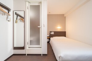 Single Room | Free WiFi, bed sheets - Super Hotel JR Fujiekimae Kinenkan (Fuji)