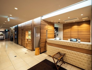 Lobby - Super Hotel JR Fujiekimae Kinenkan (Fuji)