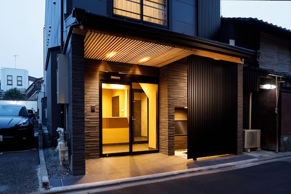 Exterior - Connect Inn Gionshijo (Kyoto)