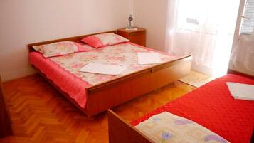 Apartment, 1 Bedroom, Smoking, Balcony | 2 bedrooms, WiFi