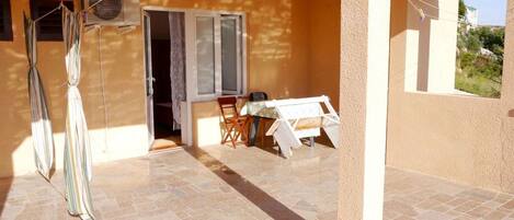 Apartment, 1 Bedroom, Smoking, Balcony | Exterior