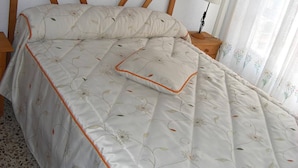 3 bedrooms - Tipical Spanish Appartment Near the Beach, top Floor (Torrevieja)