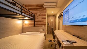 Desk, free WiFi, bed sheets