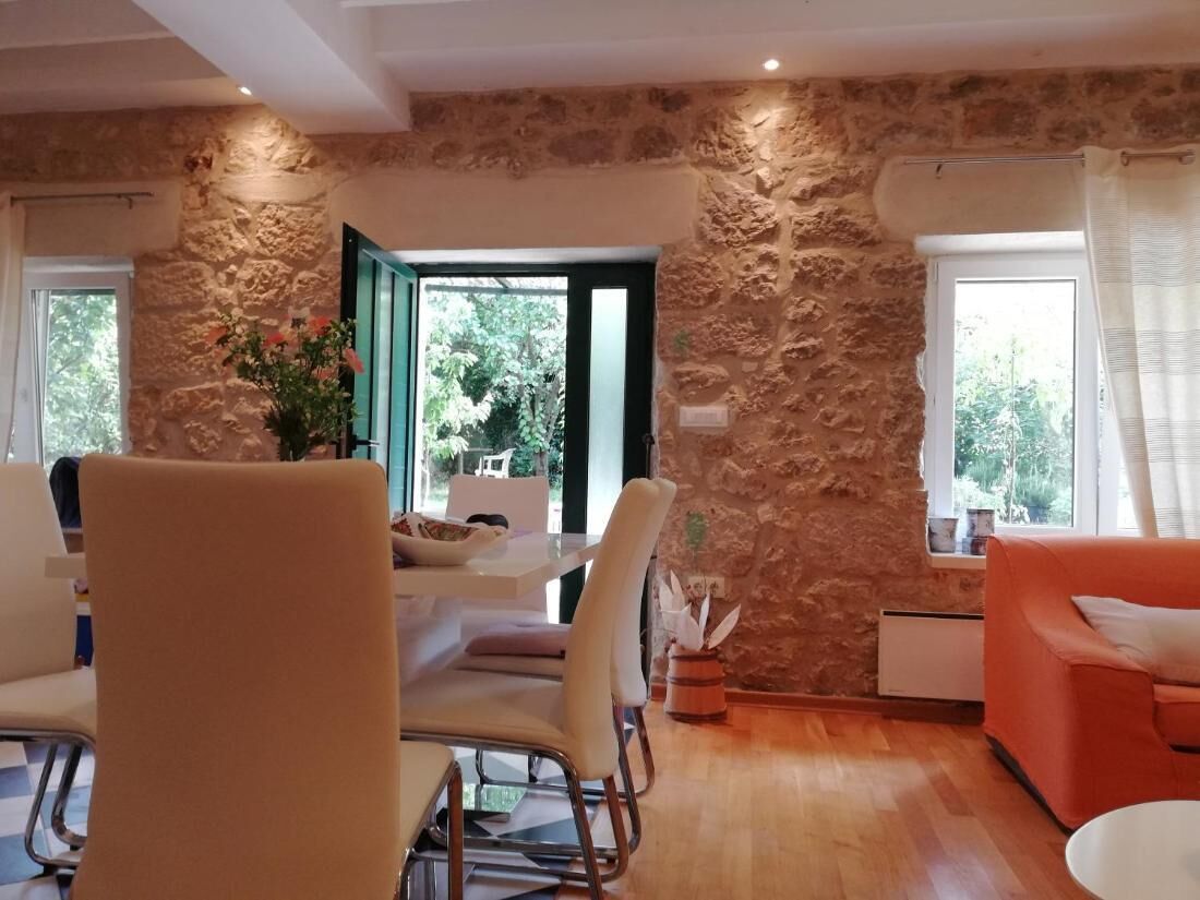 House, 3 Bedrooms, Smoking, Balcony | Interior