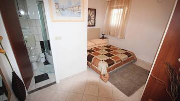 Apartment, 1 Bedroom, Terrace, Garden View