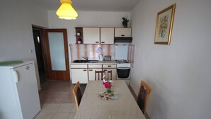 Dining - Anita Dikloclose To The Beach5 Persons (Zadar)