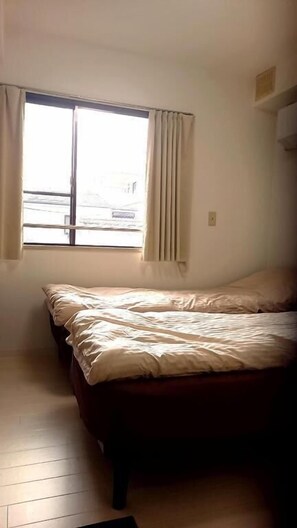 Apartament (B) | 1 dormitori, wifi gratuïta i roba de llit 