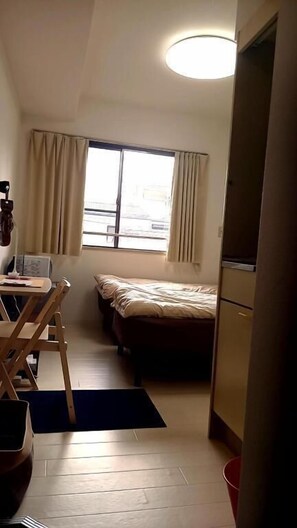 Apartament (B) | 1 dormitori, wifi gratuïta i roba de llit 