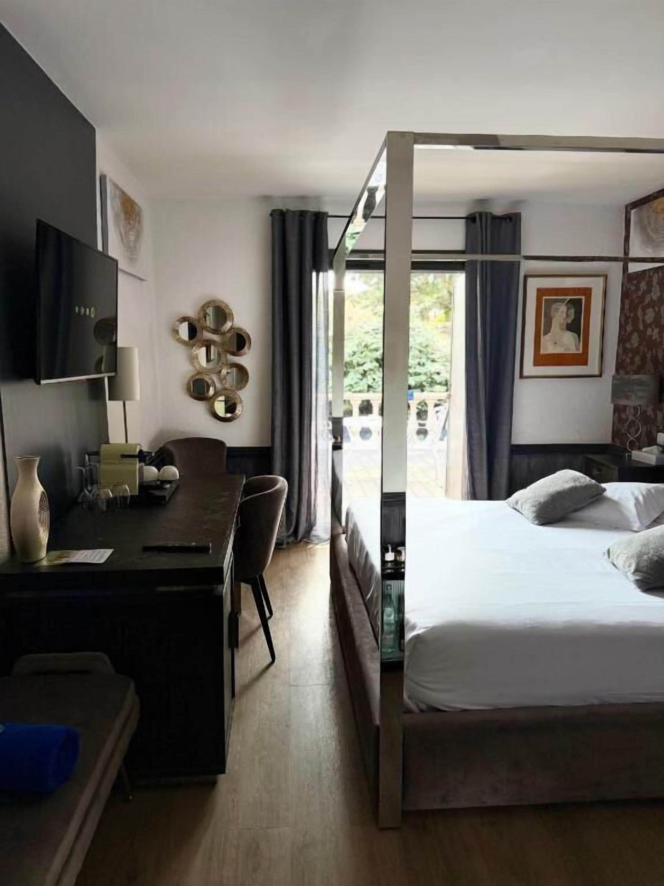 Chambre Double Deluxe, terrasse | Coffres-forts dans les chambres, décoration personnalisée