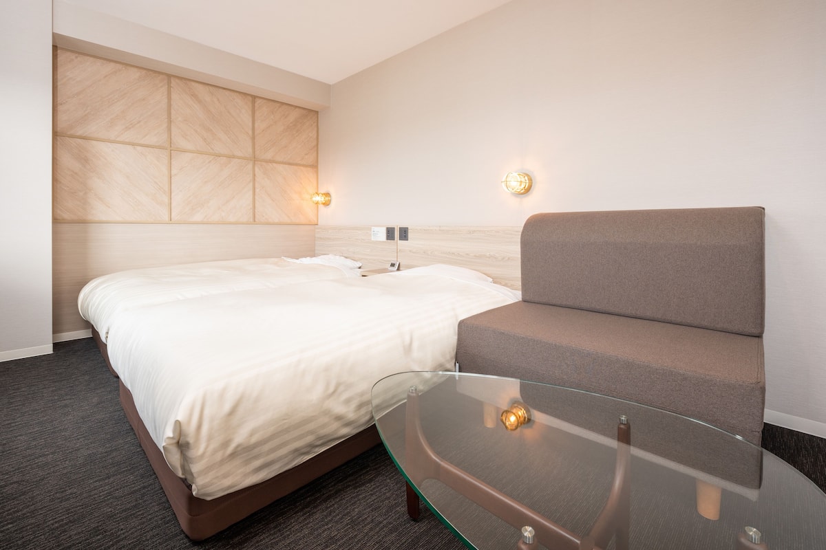 Driepersoonskamer, niet-roken (Max occupancy includes children) | Gratis wifi, beddengoed