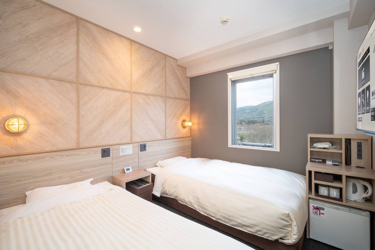 economy twin room(max occupancy includes children), non smoking | 1 bedroom, free wifi, bed sheets